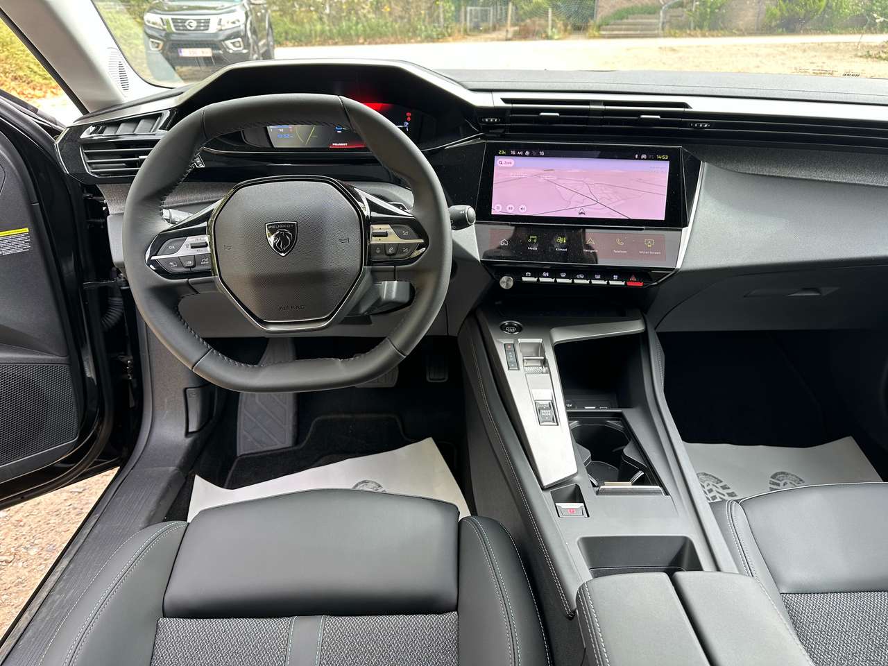 Peugeot 308 308 Hybrid 180 e-EAT8 Allure Pack — foto 9 van 15