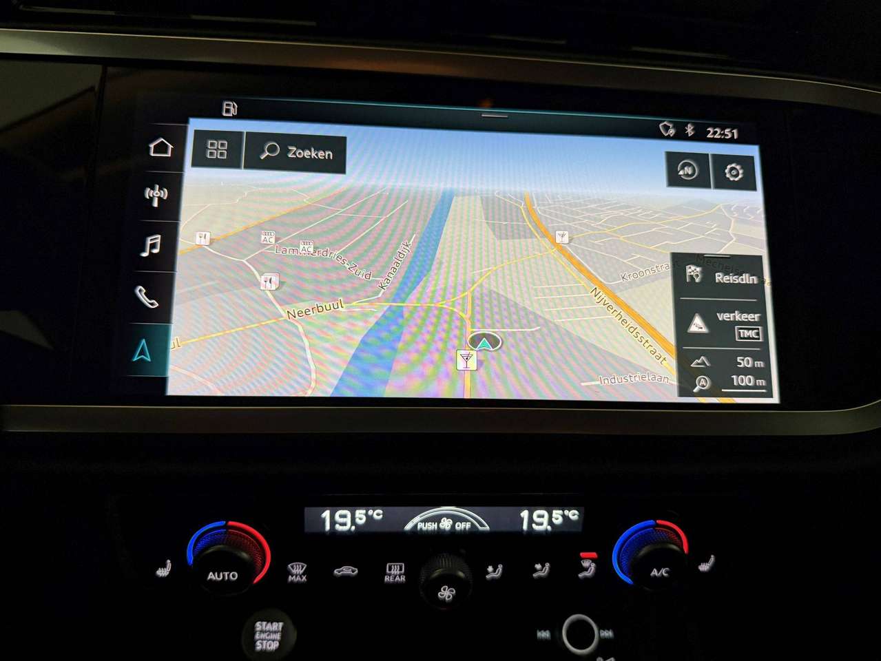 Audi Q3 SPORTBACK 150PK * LEDER * ELECTRISCHE ZETELS * CAR PLAY * LED * KEY LESS * BLACK PACK * NAVI * ZETEL VERWARMING * CLIMA * — foto 15 van 20