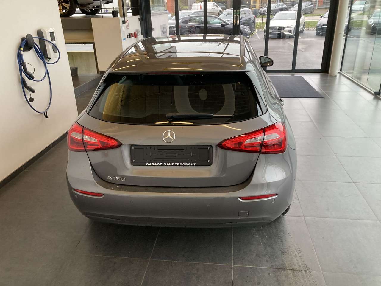 Mercedes-Benz A 180 BENZINE AUTOMAAT  +TAL VAN OPTIES — foto 5 van 20