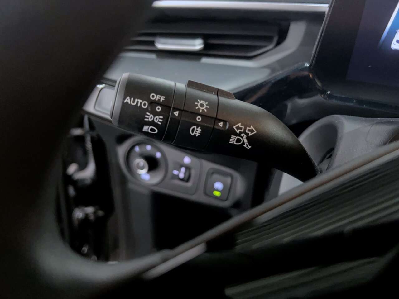 MG MG3 1.5 Luxe/Camera/Led/Navi/Carplay — foto 17 van 18