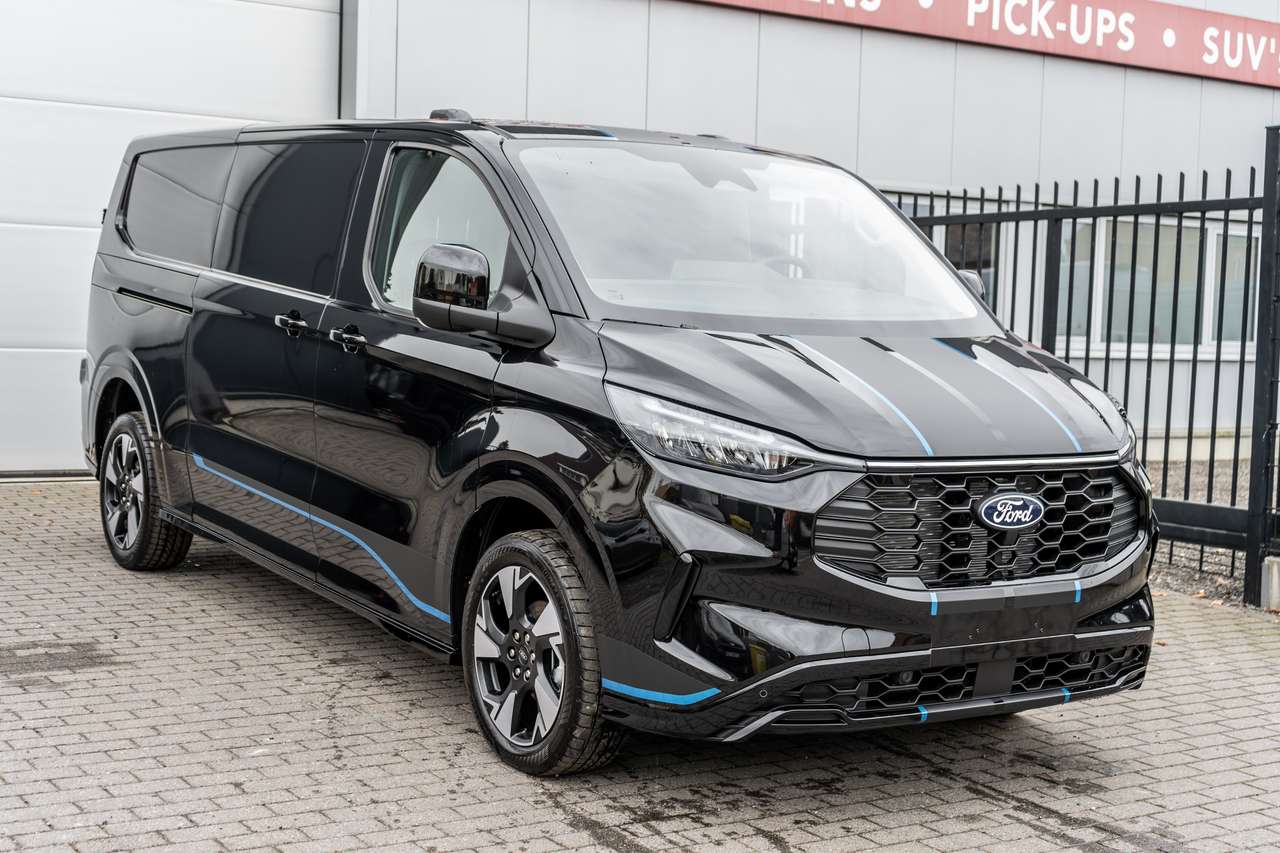 Ford Transit Custom 2.0TDCi Sport L2 - 5j Warranty - 40.400ex