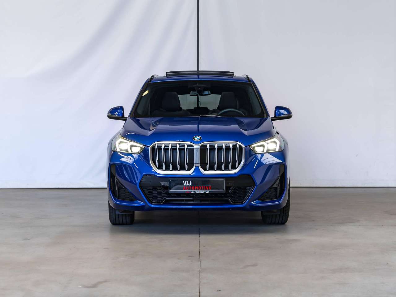 BMW X1 sDrive18i|M-SPORT|PANO|KEYLESS|ADAPTIVE LED|CAMERA|STOELVER.|CC|LA|GARANTIE|