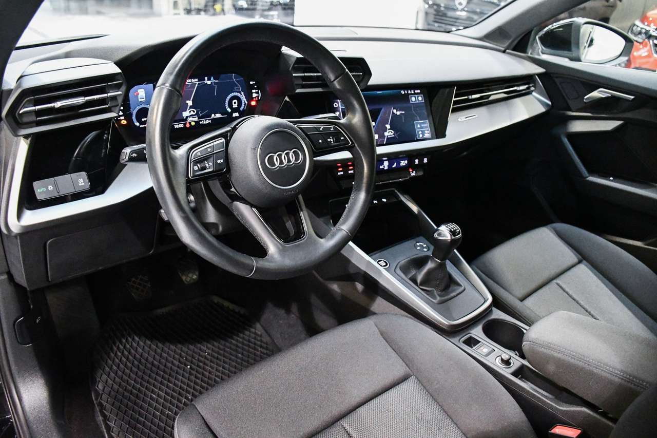 Audi A3 A3 30 TFSI Sedan advanced - NAVI / SMARTLINK / ACC — foto 8 van 19