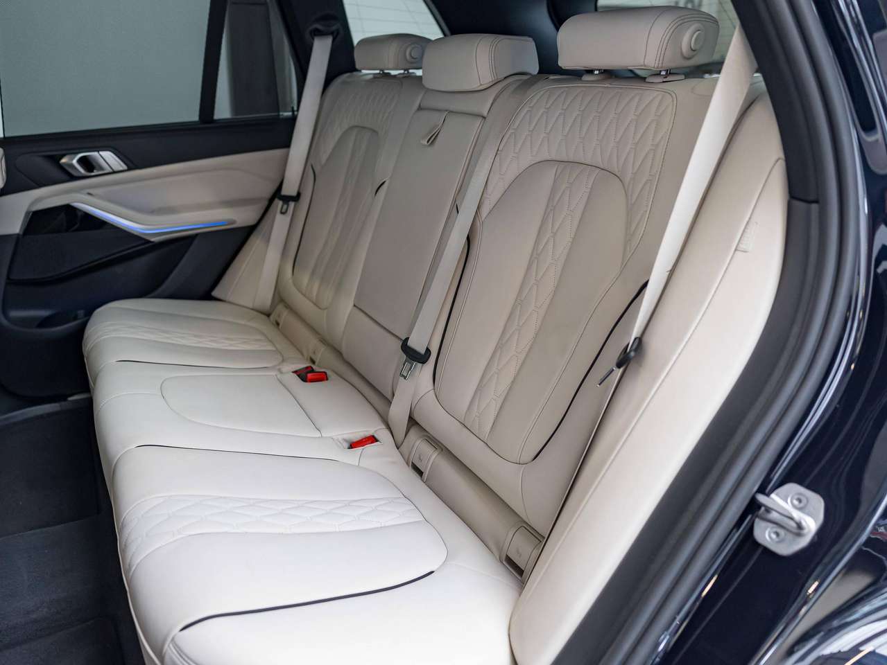BMW X5 GARANTIE|M-SPORT|PHEV|X-DRIVE45e|PANO|360°|LASERLIGHTS|ZETELVERW.(v/a)|HEAD-UP|ACC|LA|SFEERVERL.|TREKHAAK| — foto 19 van 25