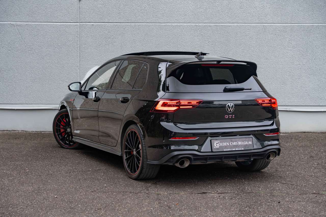 Volkswagen Golf GTI Clubsport PANO/AKRA/IQLIGHTS/19"/ACC/CAMERA/CARPLAY — foto 6 van 25