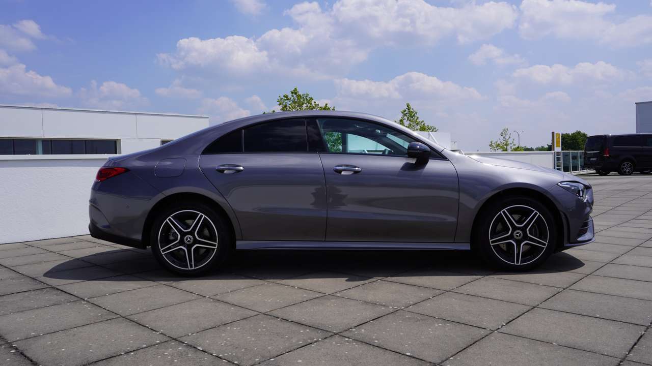Mercedes-Benz CLA 250 AMG/PANODAK/KEYLESS/NIGHTPAK/CAMERA/KLIMAATREGEL — foto 2 van 18
