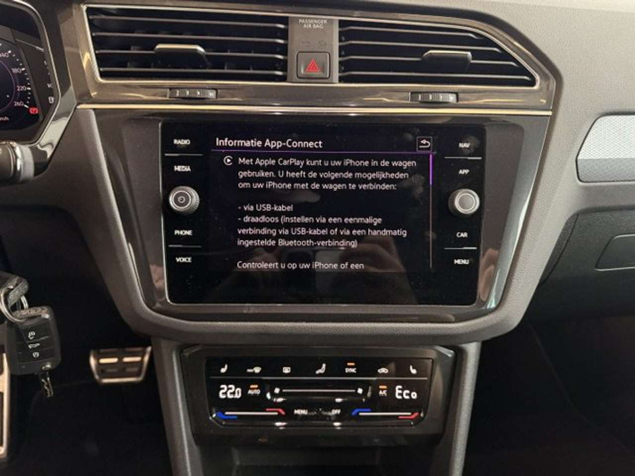Volkswagen Tiguan LIFE ACTIVE PLUG-IN HYBRIDE AUTOMAAT  46000KM!!!! — foto 15 van 23
