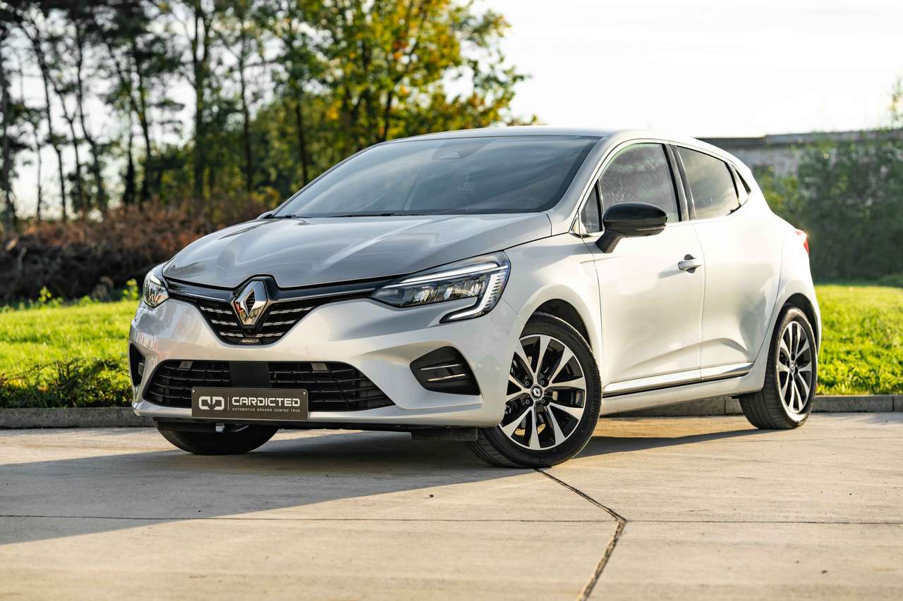 Renault Clio Clio Hybrid 1.6i E-TECH Techno — foto 7 van 25