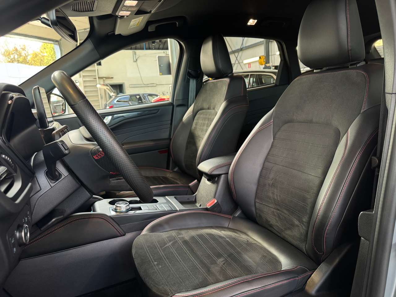 Ford Kuga VERKOCHT — foto 8 van 19