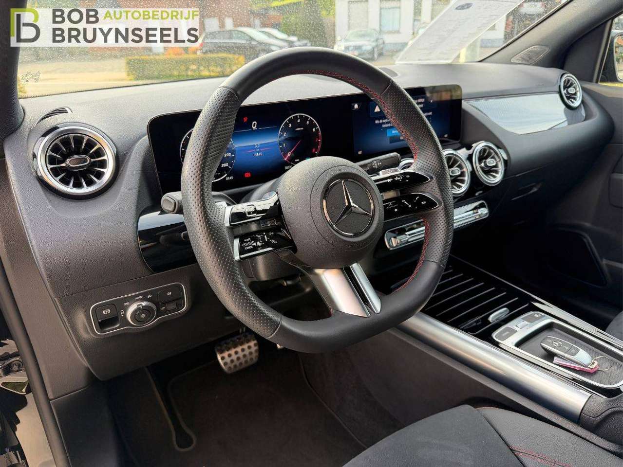 Mercedes-Benz B 180 Amg line | Nightpakket | 360° camera | Keyless Go — foto 9 van 25