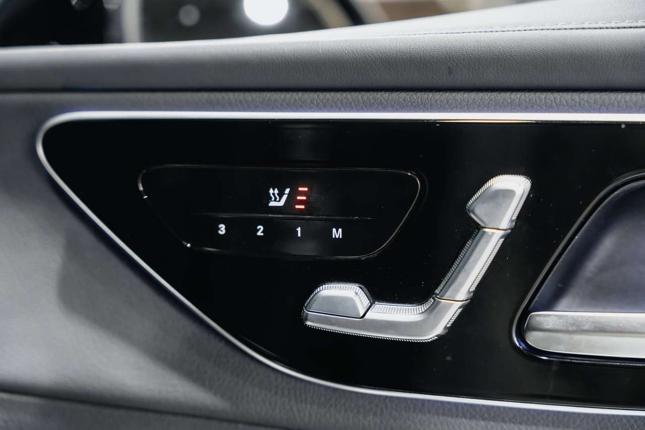 Mercedes-Benz GLC 300 AMG*LED*CAMERA* — foto 19 van 25
