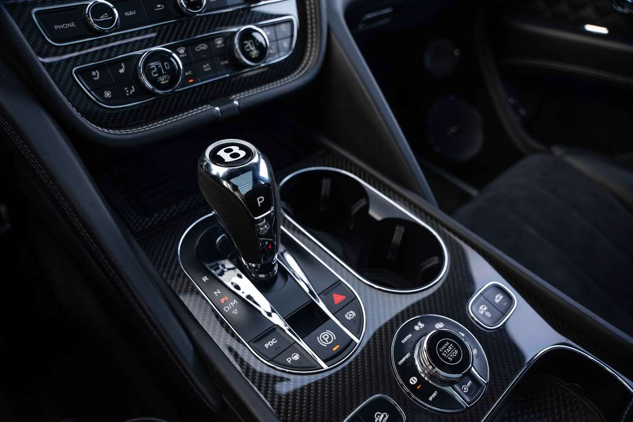 Bentley Bentayga 4.0 V8 S Black Edition MATRIX/PANO/NAIM/HUD/ACC/360°/NIGHTVISION — foto 18 van 25