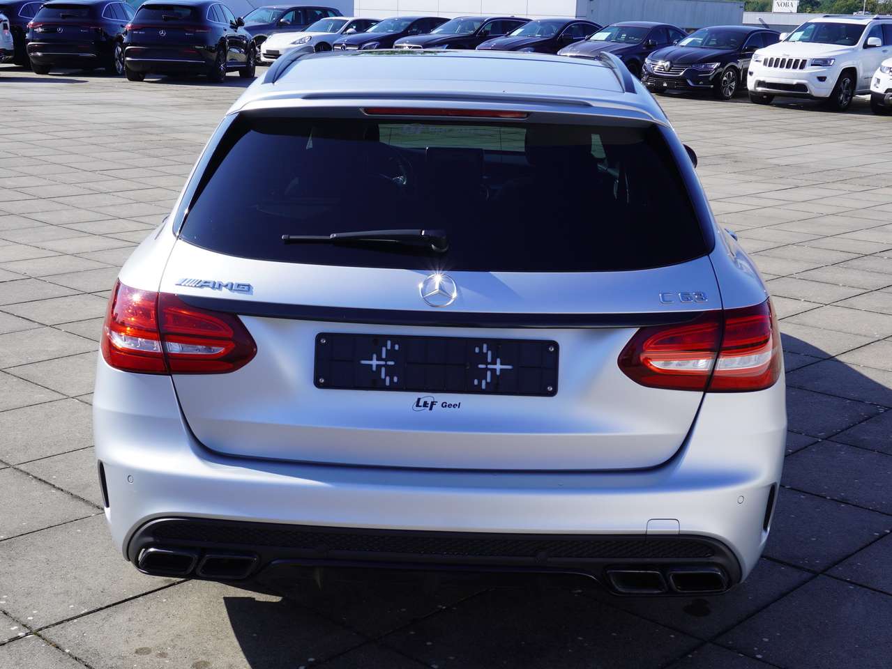 Mercedes-Benz C 63 AMG T Comand Panorma Nachtp Distronic SoundSyst — foto 4 van 12