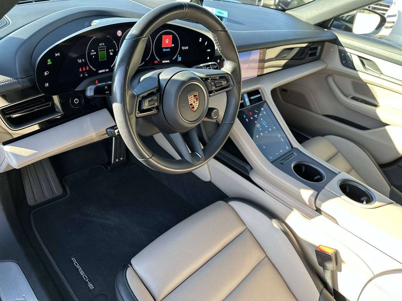 Porsche Taycan Taycan 4 Cross Turismo 105 kWh  NP 145.586 EURO — foto 11 van 19