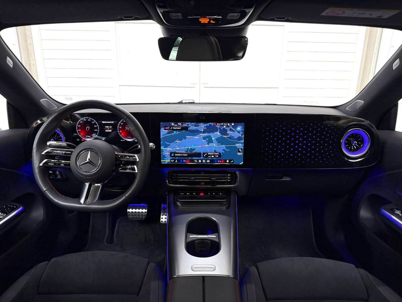 Mercedes-Benz CLA 250 EQ 250+ AMG Line Plus 85.5 kWh 730km WARMTEPOMP*PANO*MEMORYPACK*PREMIUMPACK — foto 9 van 25