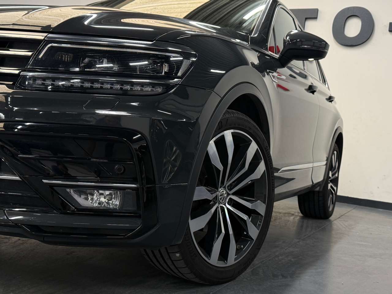 Volkswagen Tiguan 1.4 TSI 4Motion DSG 2017 Automaat R-Line! — foto 20 van 22