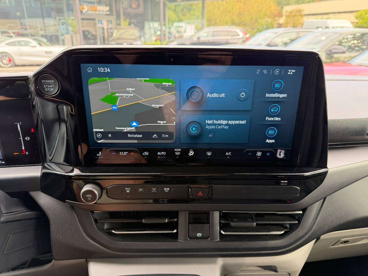 Ford Tourneo Custom TITANIUM 9PL CARPLAY CAMERA — foto 18 van 19