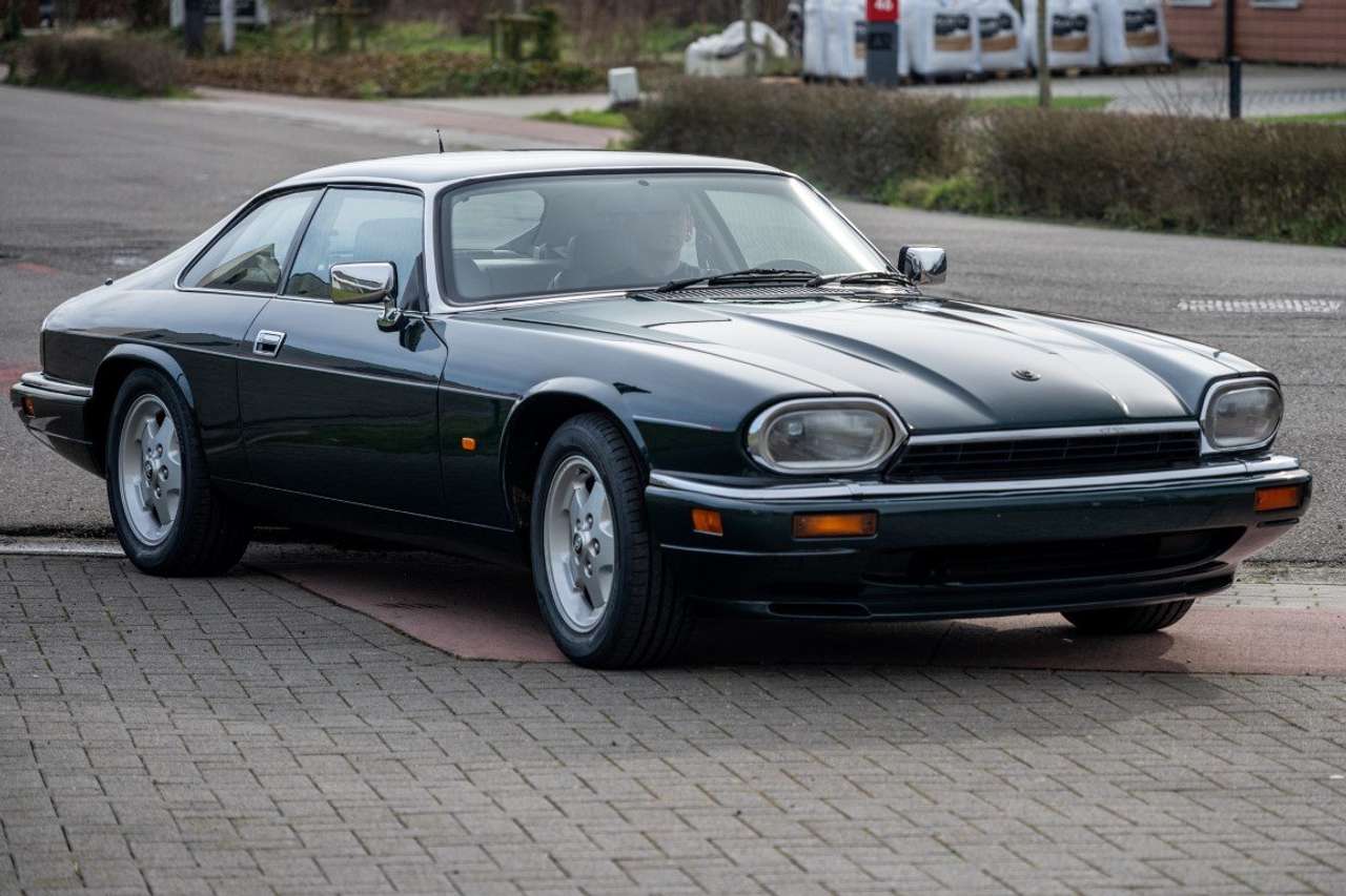 Jaguar XJS 4.0  Original Belgian car || 2 owners — foto 22 van 22