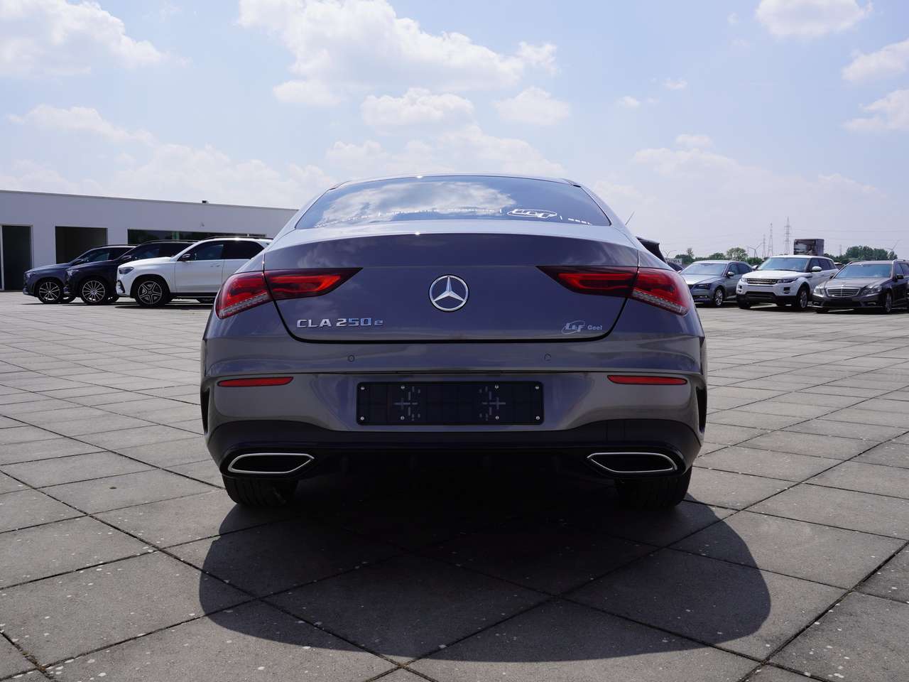 Mercedes-Benz CLA 250 AMG/PANODAK/KEYLESS/NIGHTPAK/CAMERA/KLIMAATREGEL — foto 4 van 18