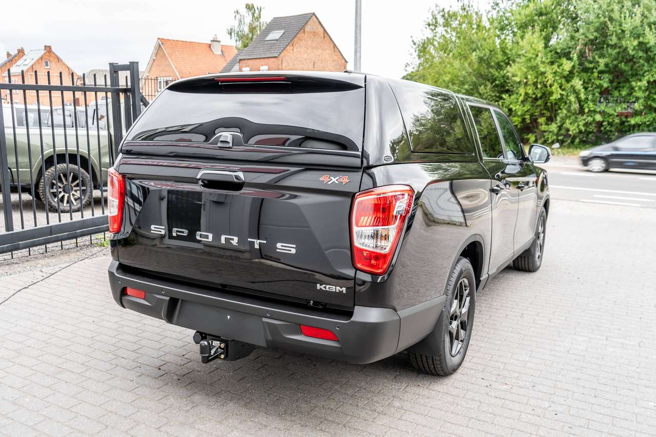 KGM Musso Grand 2.2D 4X4 Style - Automaat - 35.500ex — foto 4 van 19