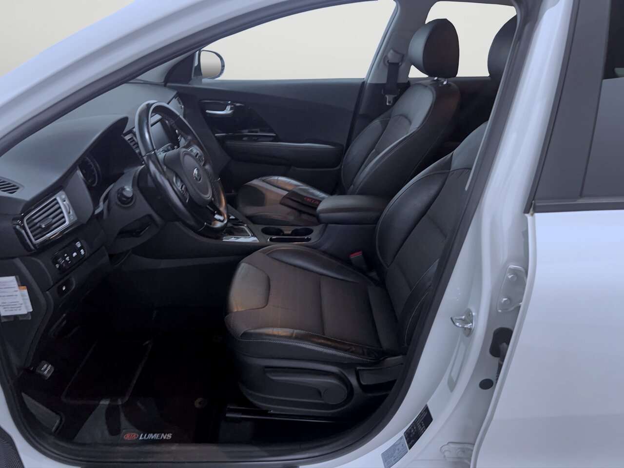 Kia Niro Automaat/Navi/Cruise controle — foto 12 van 21