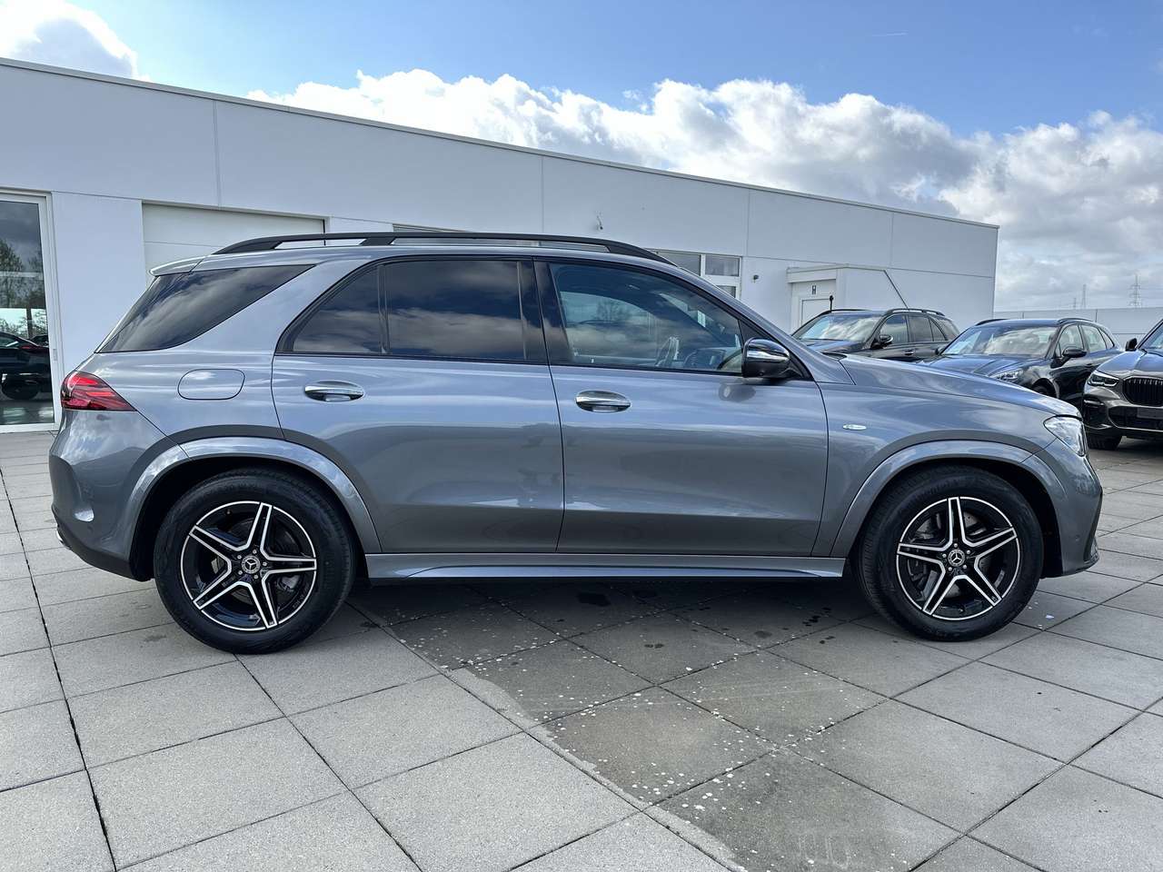 Mercedes-Benz GLE 400 E 4-Matic PHEV AMG Line Pan. dak Distronic Night — foto 3 van 19