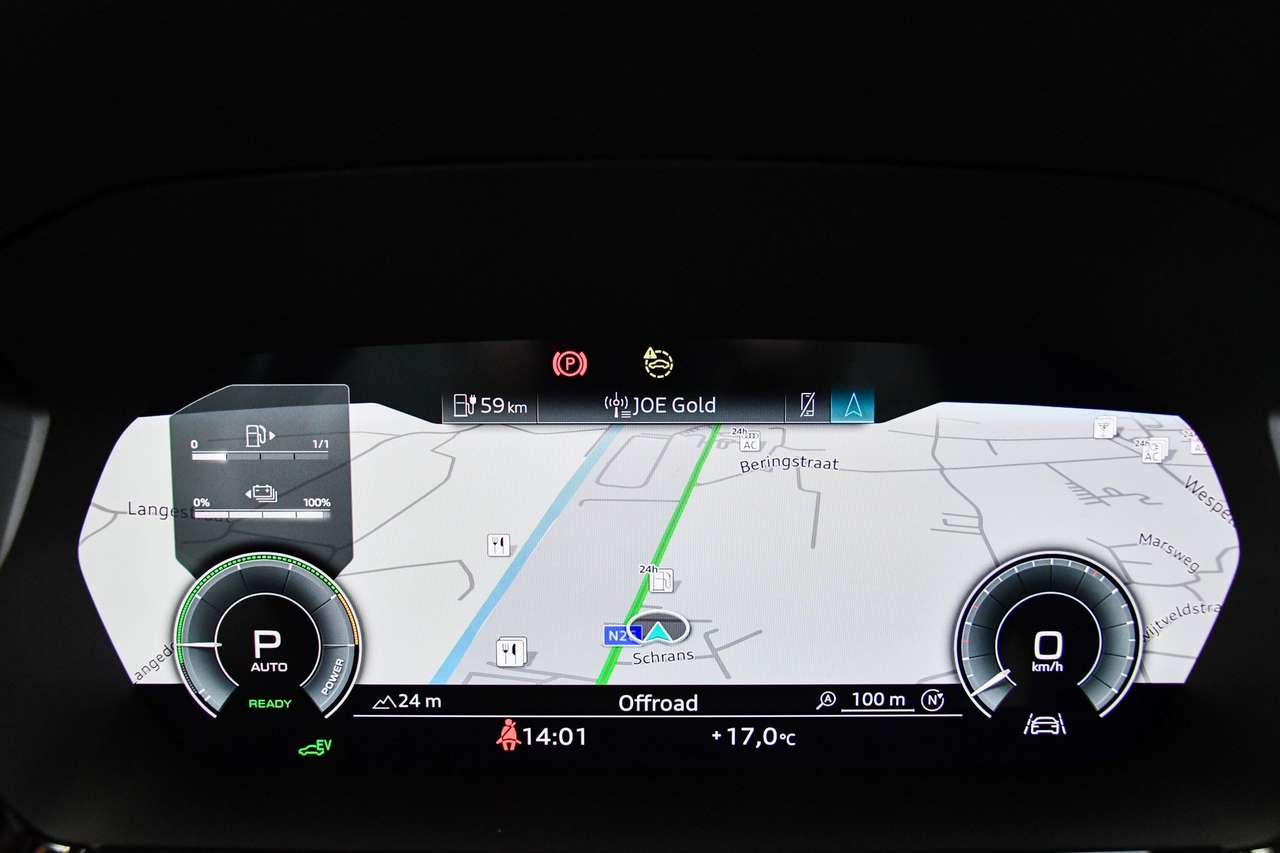 Audi A3 A3 40TFSI Design PHEV - NAVIGATIE / CAMERA / ACC / SMARTLINK / PDC — foto 12 van 16