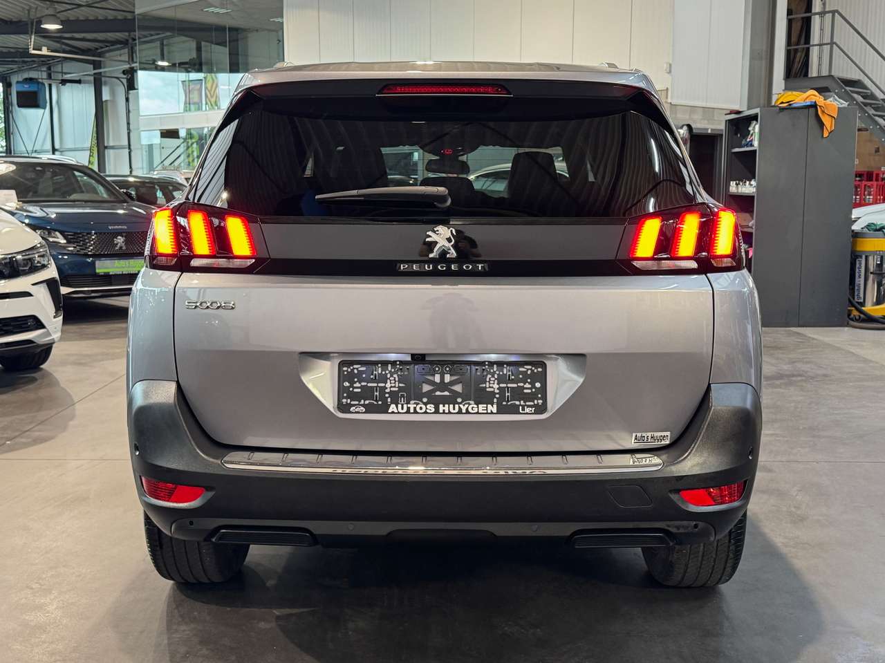 Peugeot 5008 1.2 PureTech Allure Pack — foto 4 van 18