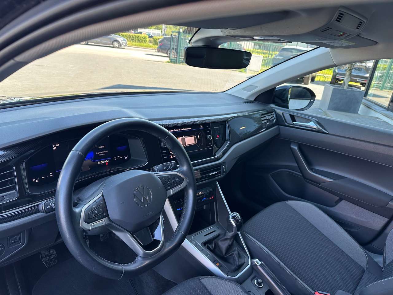 Volkswagen Taigo 1.0 TSI Life  Camera GPS Pdc Alu velgen 63000km — foto 6 van 15