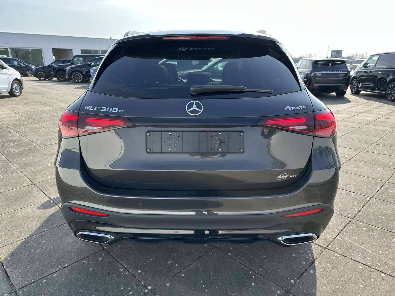 Mercedes-Benz GLC 300 E PHEV AMG Line (230 kW) Pano Dak Distronic Night — foto 6 van 19