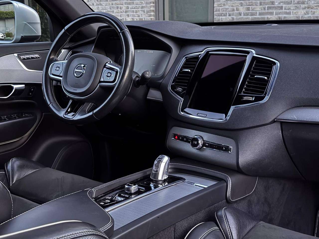 Volvo XC90 XC90 2.0 T8 TE 4WD PHEV R-Design 7pl. — foto 5 van 21