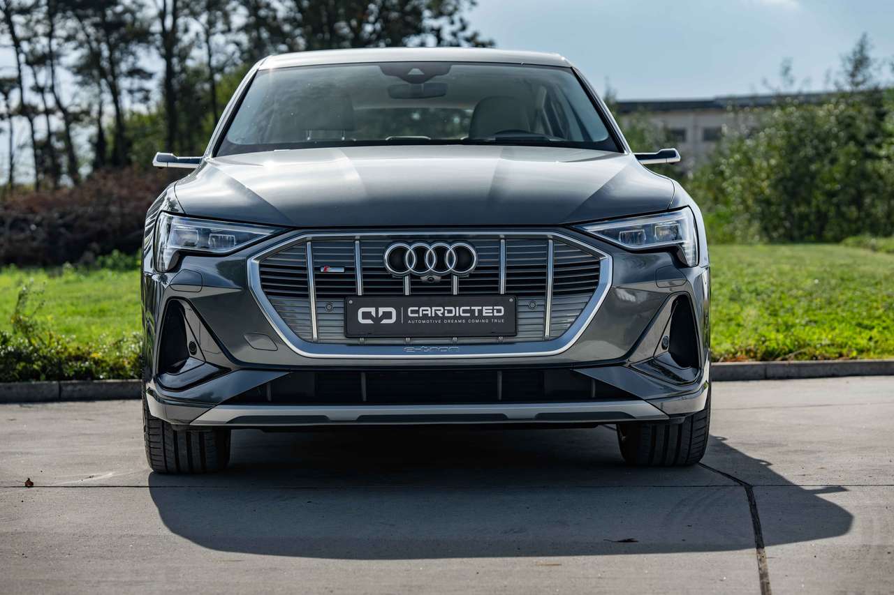 Audi e-tron (2021) — foto 4