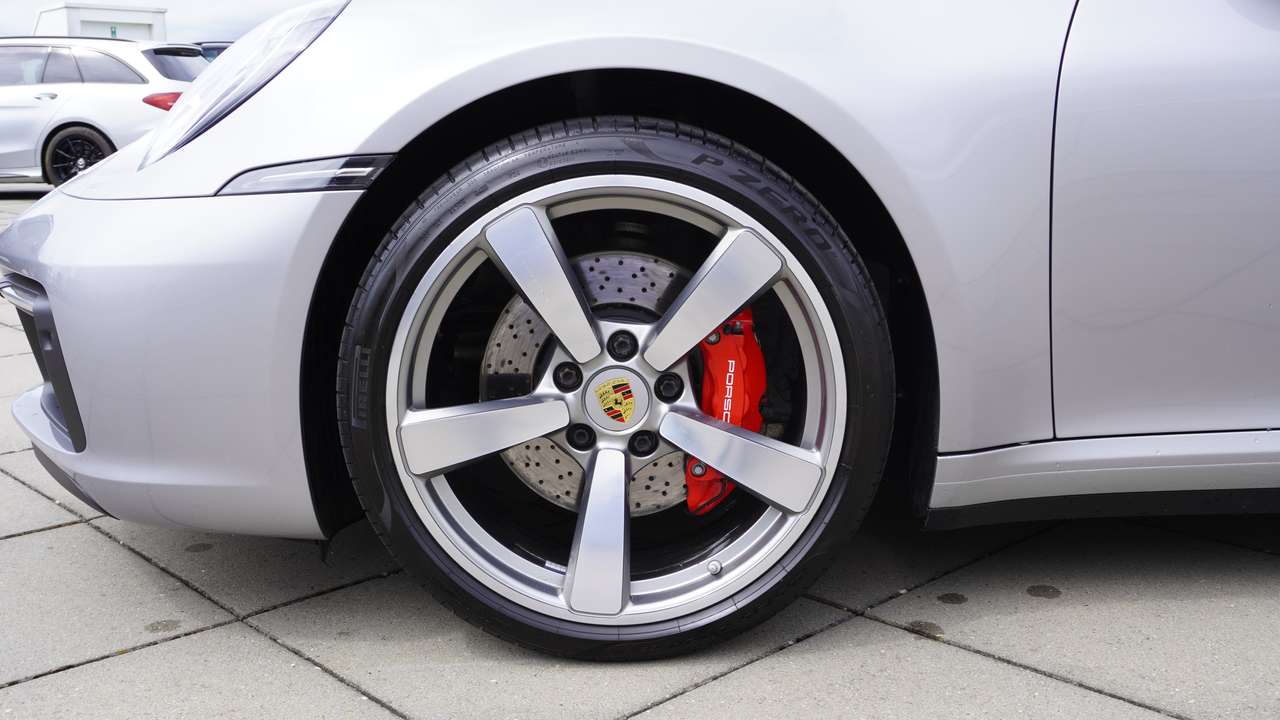 Porsche 992 4S CABRIO/21"/LED PDLS/vol leder/surroundview — foto 11 van 18