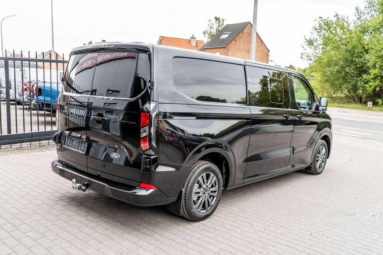 Ford Transit Custom 2.5 PHEV Limited DC L2 5pl.- Trekhaak / 360° Camera - 42.800ex — foto 3 van 16