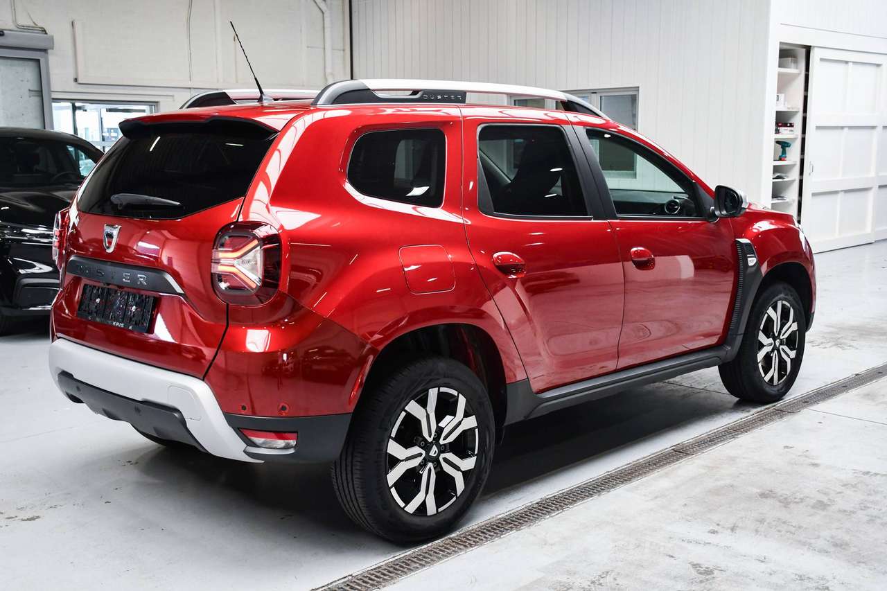 Dacia Duster Duster 1.3 TCe Comfort - NAVIGATIE / CAMERA / SMARTLINK / PDC / BLIS / CC — foto 3 van 18