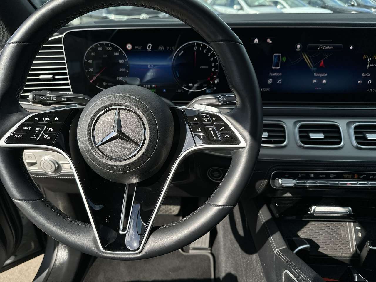 Mercedes-Benz GLE 400 E 4-Matic PHEV AMG Line Pan. dak Distronic Night — foto 18 van 19