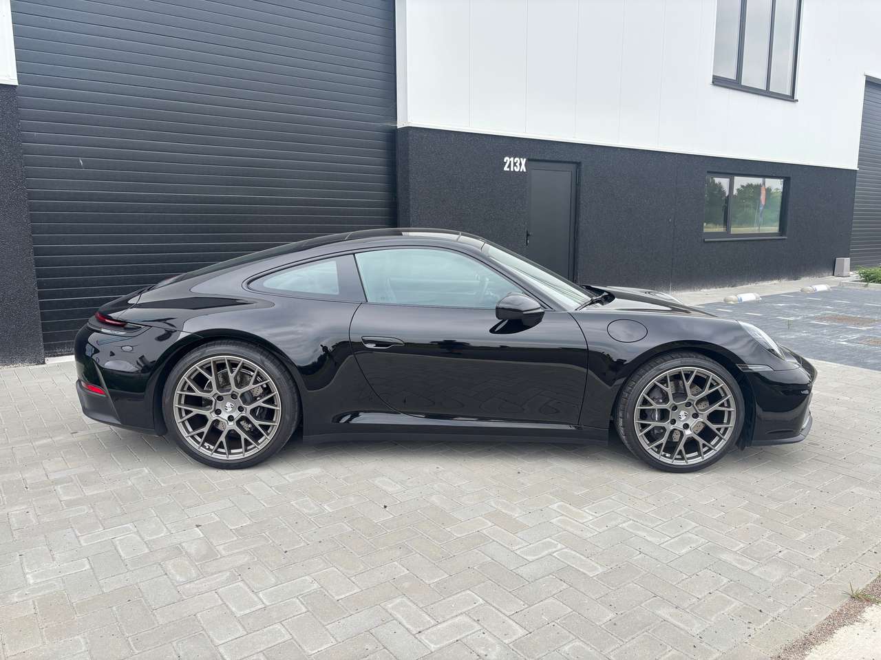 Porsche 992 992.2 Pano - 14way - SpoChro - Bose - SportExh - Spyder - Keyless - CarPlay - Approved - Cruise — foto 2 van 25