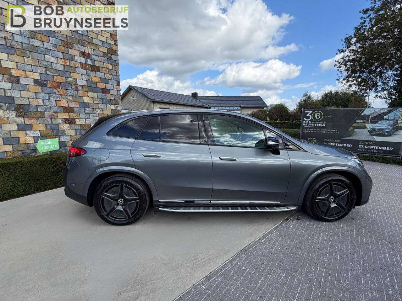 Mercedes-Benz EQE SUV SUV Amg line – Nightpakket – 360°camera – distronic – Trekhaak – Panodak — foto 7 van 25