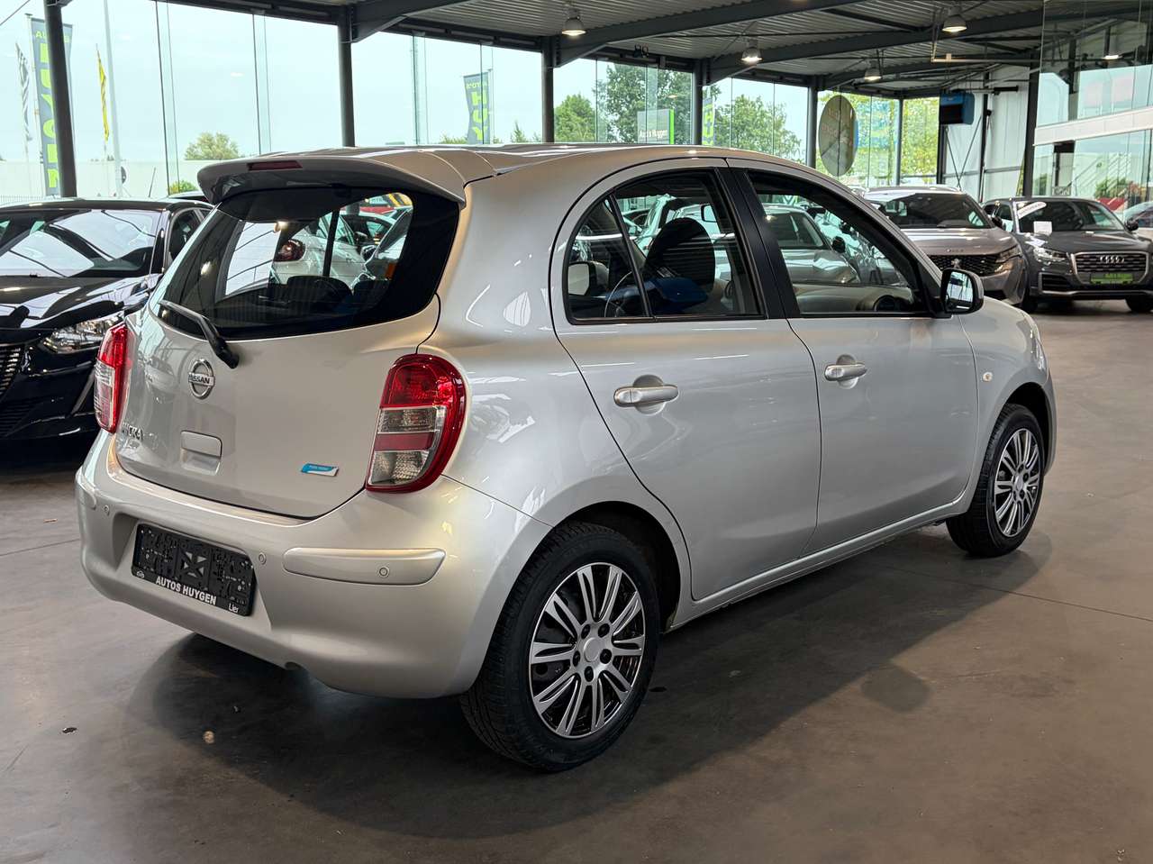 Nissan Micra VERKOCHT — foto 2 van 10