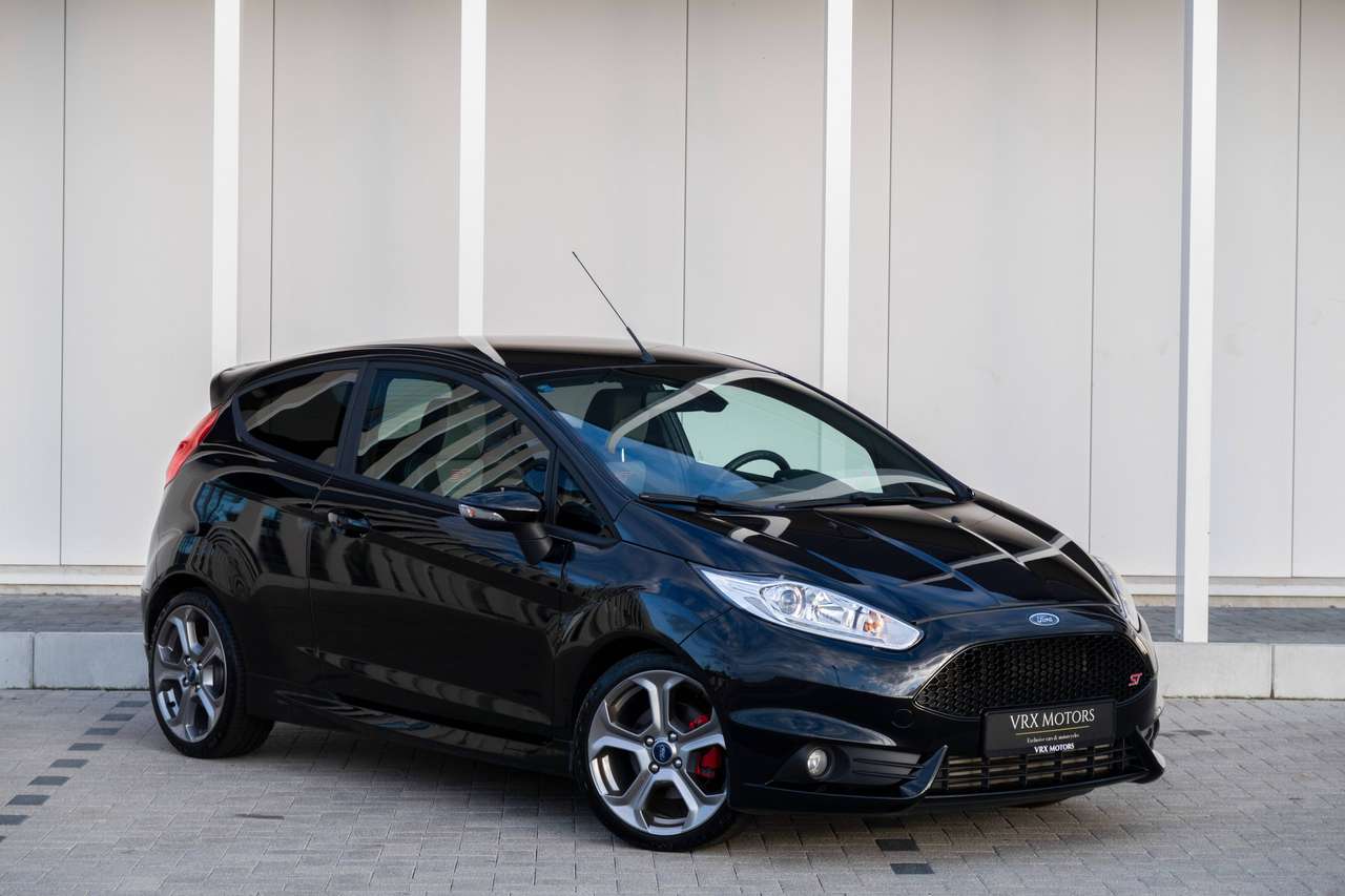 Ford Fiesta Ford Fiesta ST 182 pk / slechts 41k km / Leder Recaro / 1j Garantie — foto 7 van 19