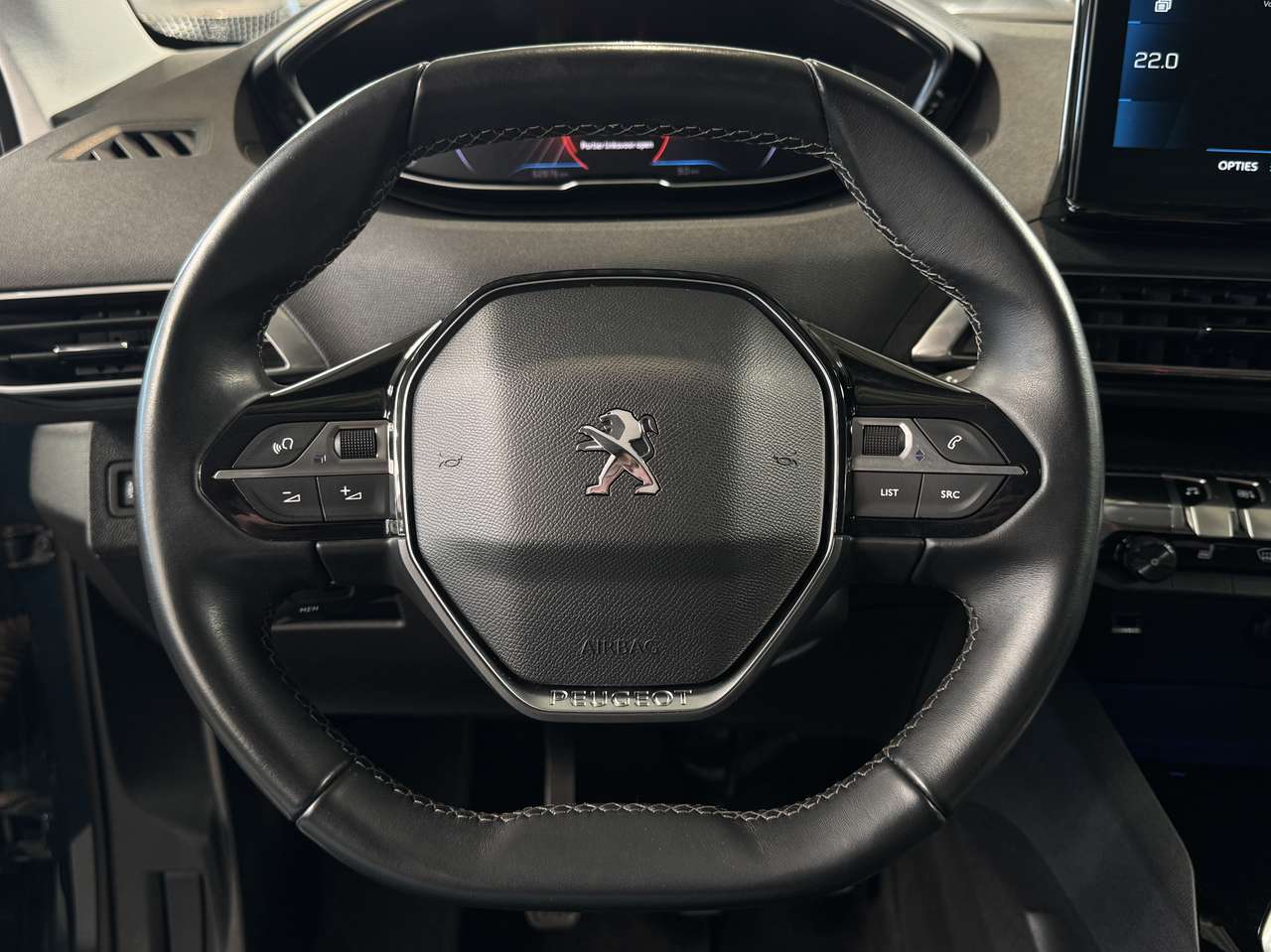 Peugeot 3008 1.2 PureTech Allure — foto 16 van 18