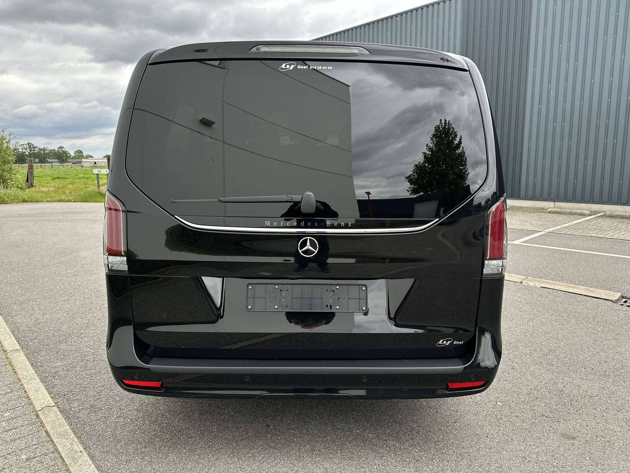 Mercedes-Benz V 300 D L2 Leder interieur Distronic Trekhaak — foto 5 van 7