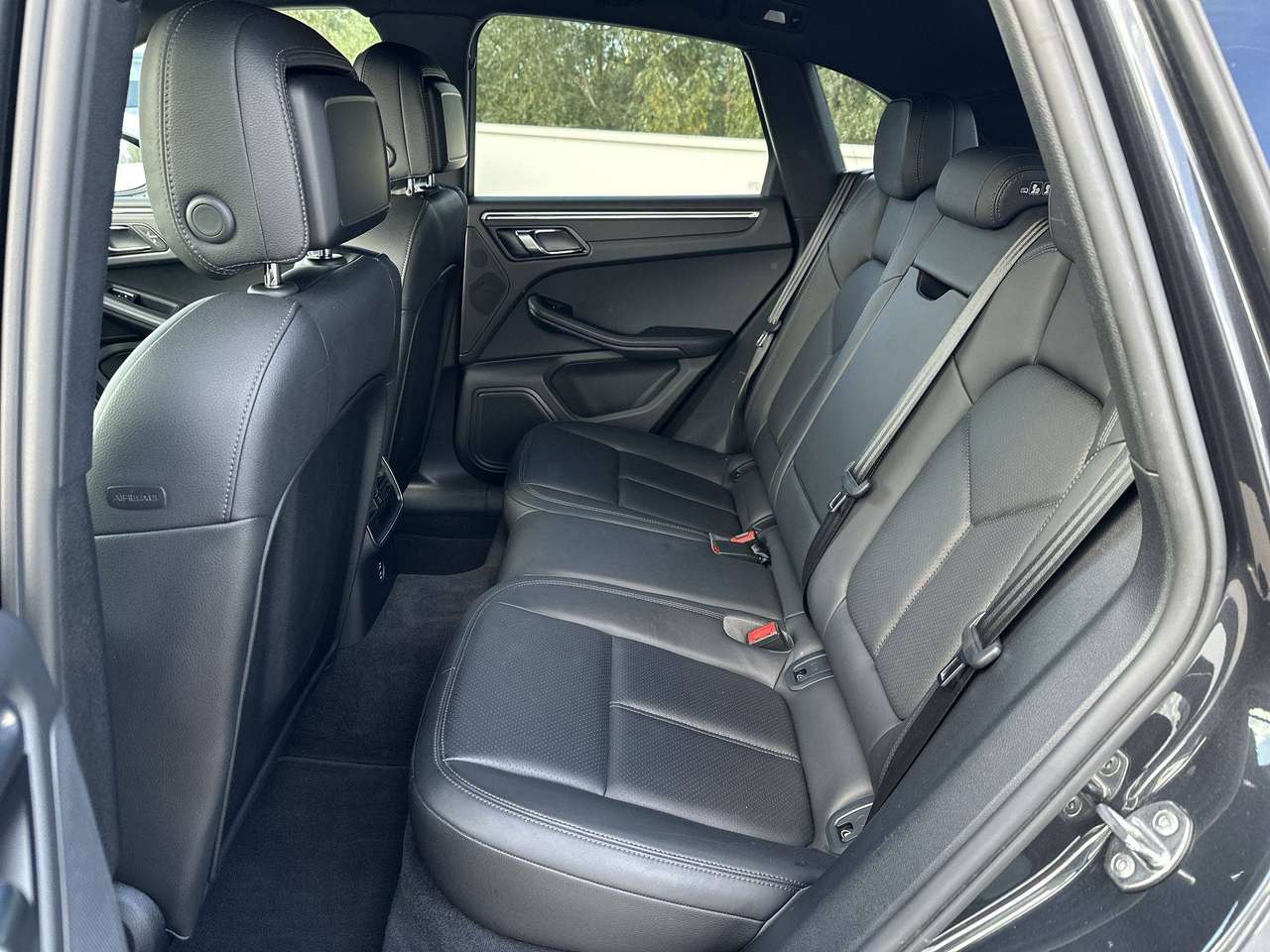Porsche Macan Macan 2.0 Turbo PDK Lederpakket Privacy 20" Macan Turbo — foto 13 van 18