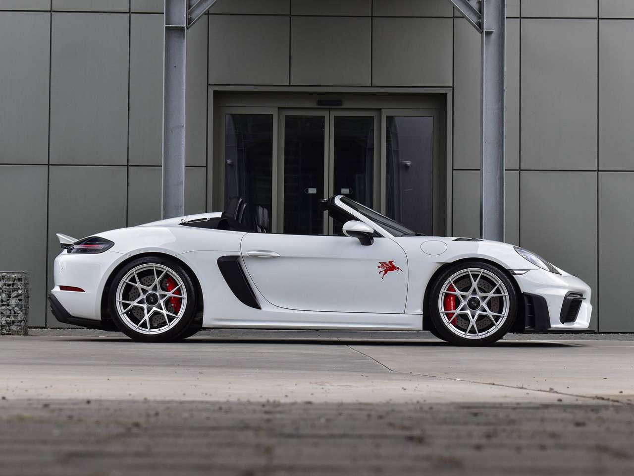 Porsche Boxster 718 Spyder RS / 4.0 PDK / Pure White / 1st Owner — foto 2 van 25