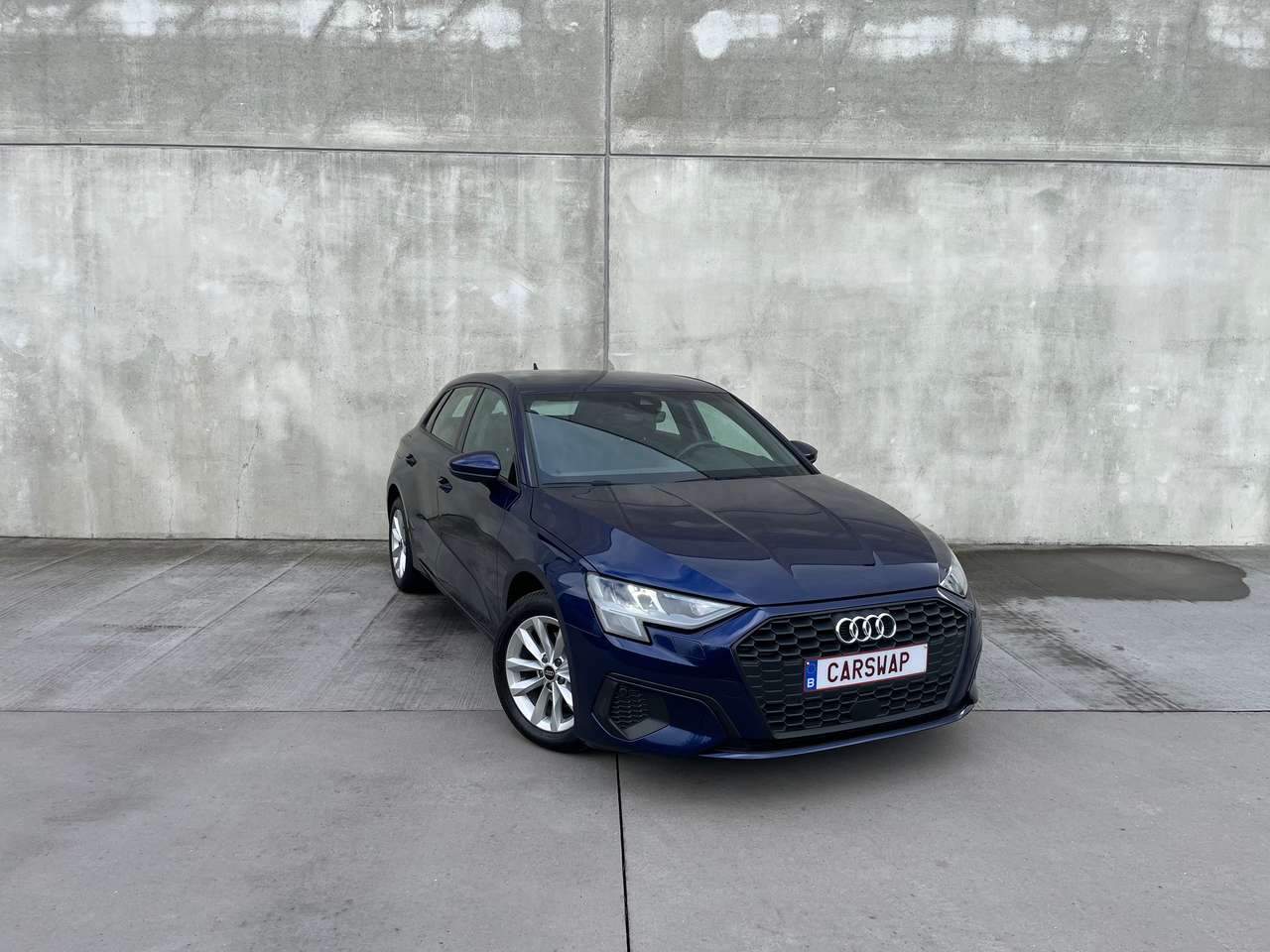 Audi A3 A3 Sportback MHEV 30 eTFSI Business Attraction S-Tronic /LEATHER / HEATED SEATS / LED / PDC / COCKPIT / CARPLAY /ACC PREP
