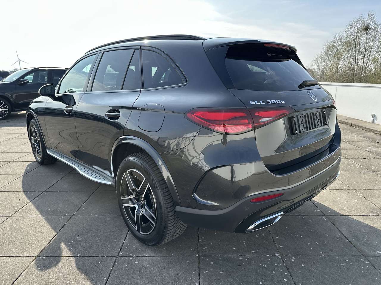 Mercedes-Benz GLC 300 E PHEV AMG Line (230 kW) Pano Dak Distronic Night — foto 8 van 19