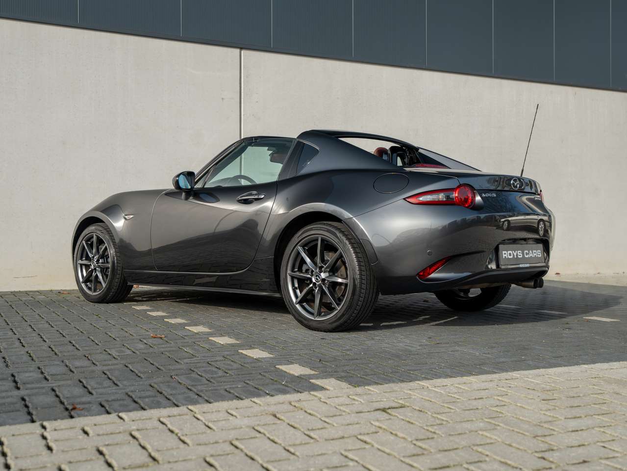 Mazda MX-5 MX-5 2.0i HARDTOP/NEW CONDITION/BOSE — foto 5 van 20