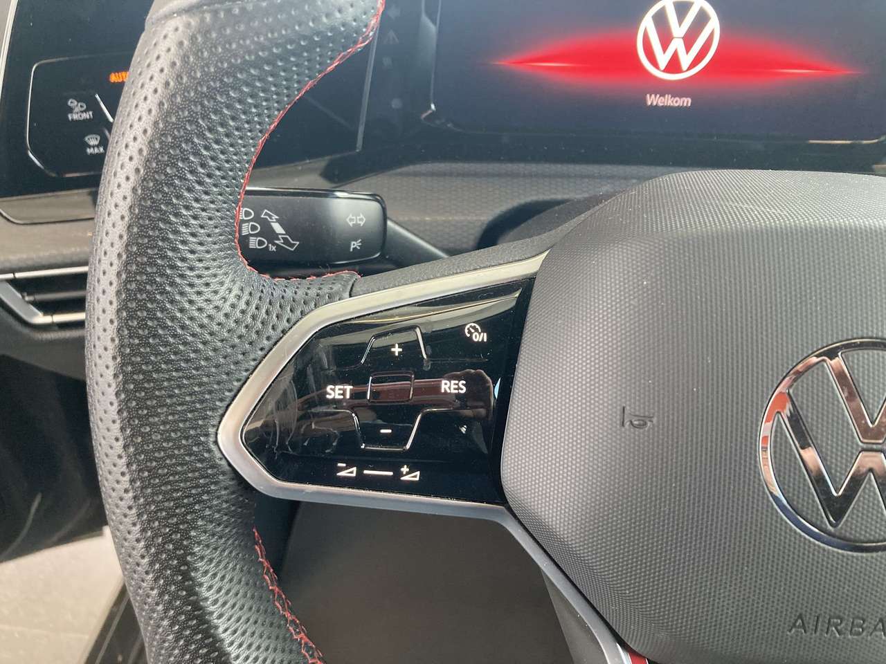 Volkswagen Golf GTI 2.0TSI 245PK 6 VIT — foto 17 van 20