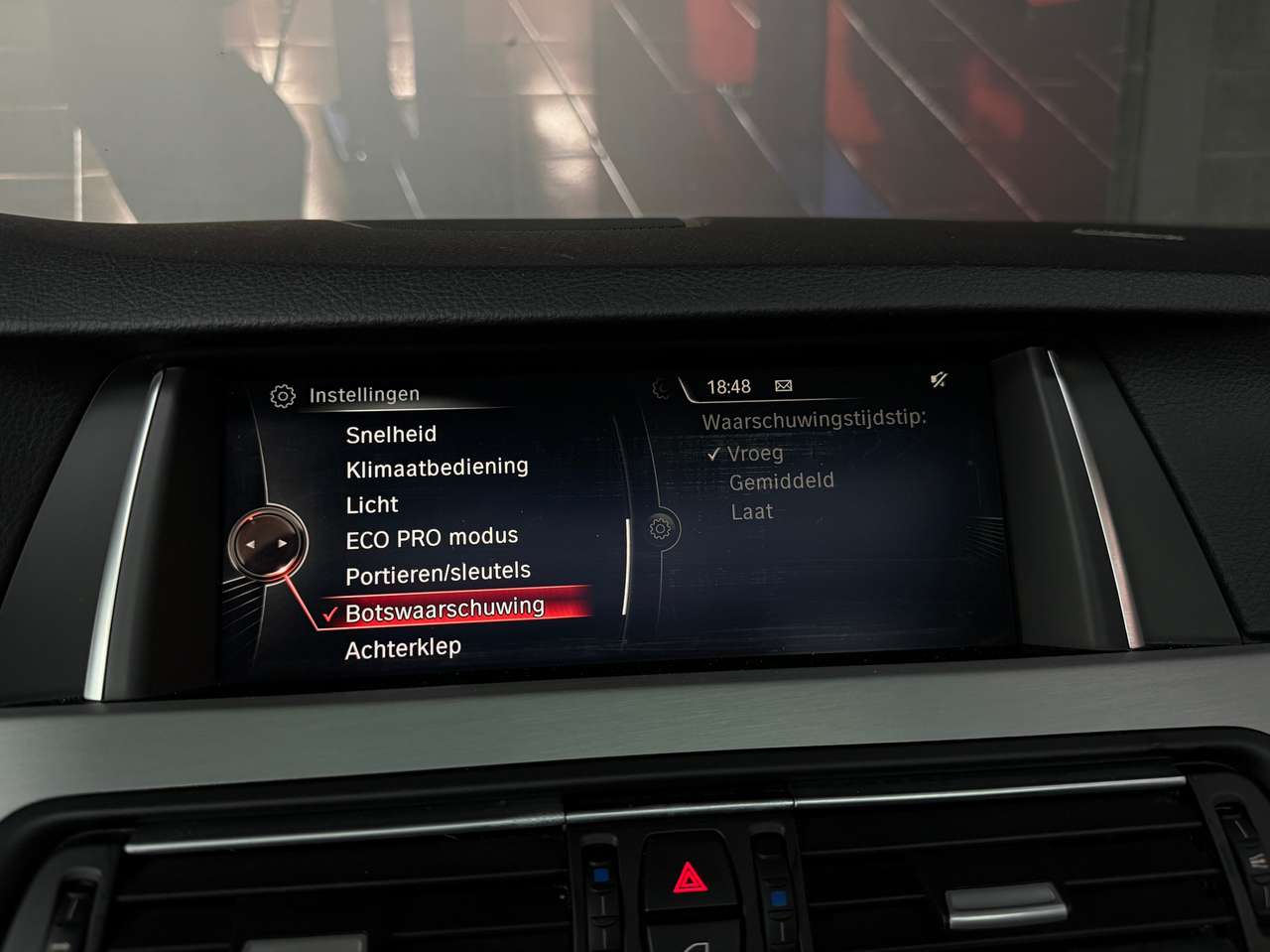 BMW 520 Touring 520 dXA M Sport Pakket XDRIVE — foto 10 van 25