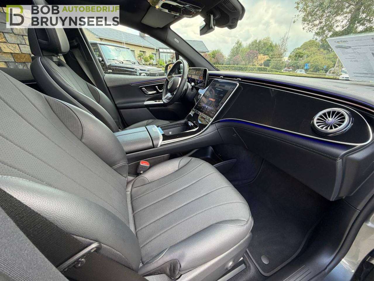 Mercedes-Benz EQE SUV Electric Art – Distronic – Panodak – Memoryseats – Trekhaak — foto 18 van 25
